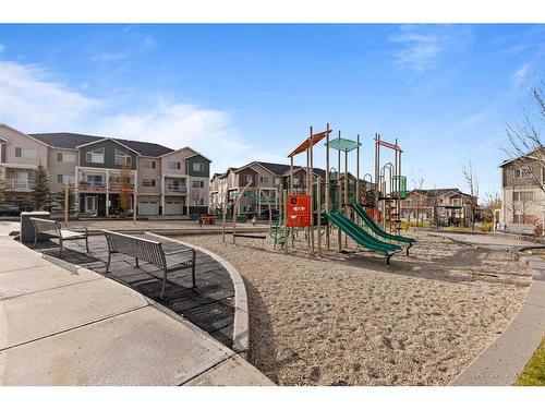 614 Redstone Crescent Ne, Calgary, AB - Outdoor