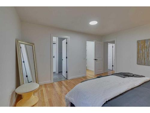 35 Mckinley Road Se, Calgary, AB - Indoor Photo Showing Bedroom