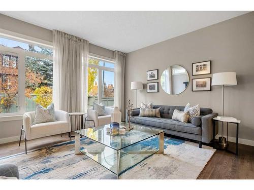 34 Cranarch Circle Se, Calgary, AB - Indoor Photo Showing Living Room