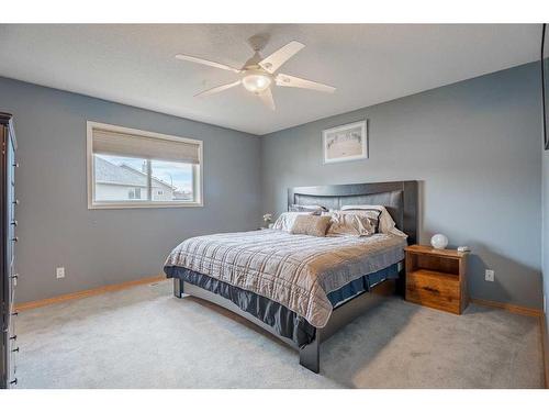 259 Coral Springs Mews Ne, Calgary, AB - Indoor Photo Showing Bedroom