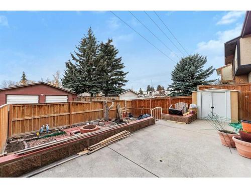 426 Cannington Close Sw, Calgary, AB - Outdoor