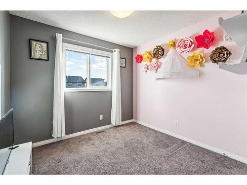 41 Copperpond Avenue Se, Calgary, AB - Indoor Photo Showing Other Room