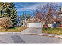 214 Lake Erie Place SE Calgary, AB T2J 2L5