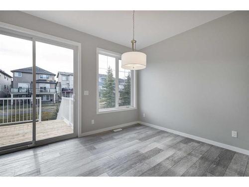 243 Silver Spruce Grove Sw, Calgary, AB 