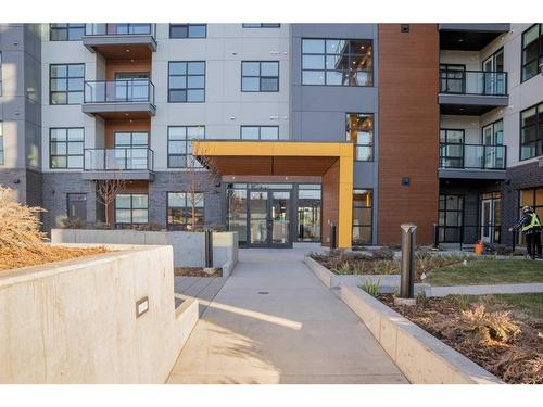 615-370 Dieppe Drive Sw, Calgary, AB - Outdoor With Facade