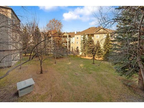 216-6000 Somervale Court Sw, Calgary, AB - Outdoor