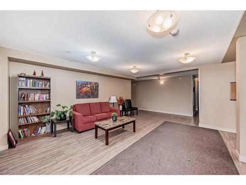 319-195 Kincora Glen Road Nw, Calgary, AB - Indoor