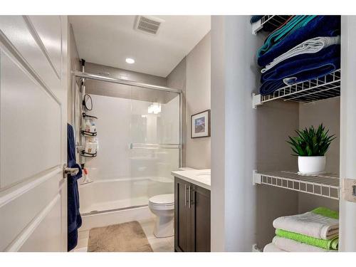 207 Sage Bluff Drive Nw, Calgary, AB - Indoor Photo Showing Bathroom