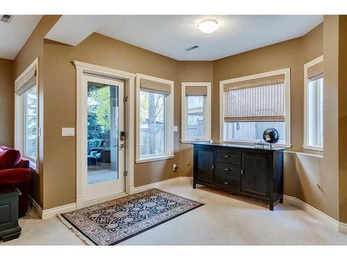 347 Sierra Madre Court Sw, Calgary, AB - Indoor Photo Showing Other Room