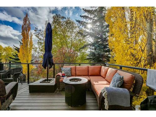 347 Sierra Madre Court Sw, Calgary, AB - Outdoor With Deck Patio Veranda