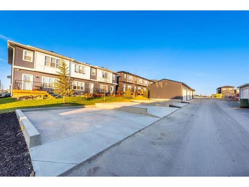 843 Carrington Boulevard Nw, Calgary, AB - Outdoor