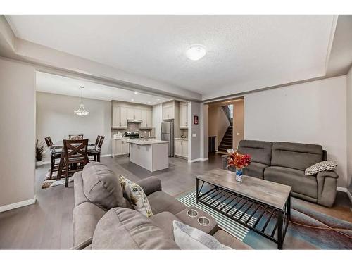 170 Cityscape Way Ne, Calgary, AB - Indoor Photo Showing Living Room