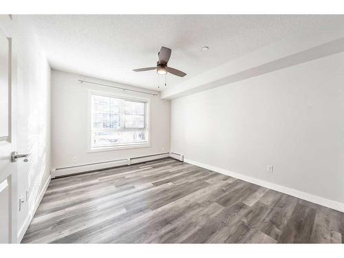 3109-279 Copperpond Common Se, Calgary, AB - Indoor Photo Showing Other Room