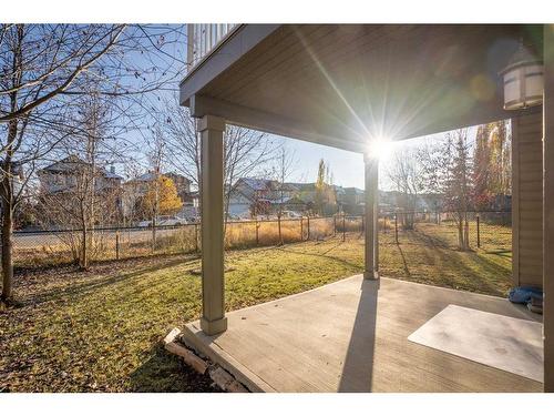 8 Sunset Close, Cochrane, AB - Outdoor