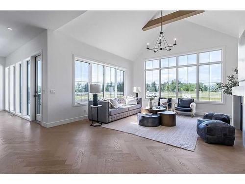 210028 Spruce Ridge West, Rural Foothills County, AB - Indoor Photo Showing Living Room