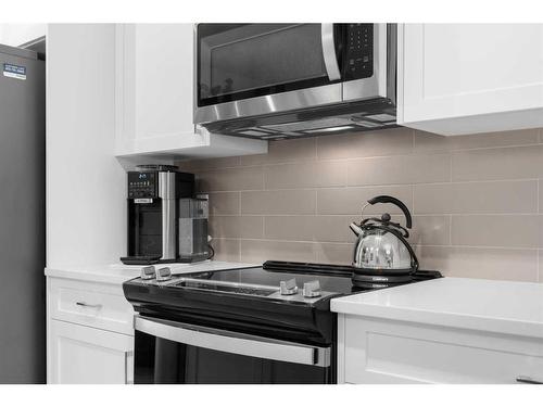 265 Auburn Meadows Drive Se, Calgary, AB - Indoor Photo Showing Kitchen