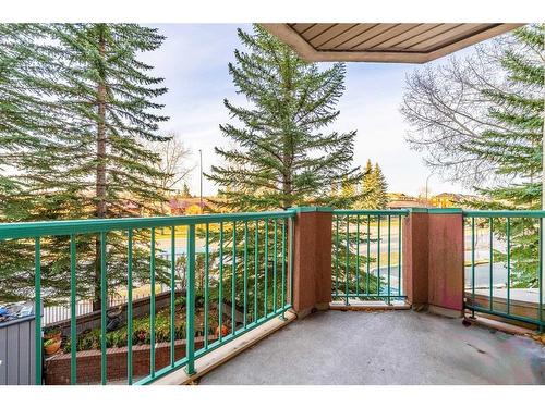 206-200 Lincoln Way Sw, Calgary, AB - Outdoor