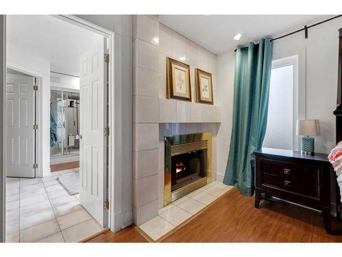 34 Sun Harbour Way Se, Calgary, AB - Indoor With Fireplace