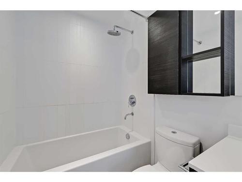 1708-1501 6 Street Sw, Calgary, AB - Indoor Photo Showing Bathroom