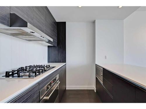 1708-1501 6 Street Sw, Calgary, AB - Indoor Photo Showing Kitchen