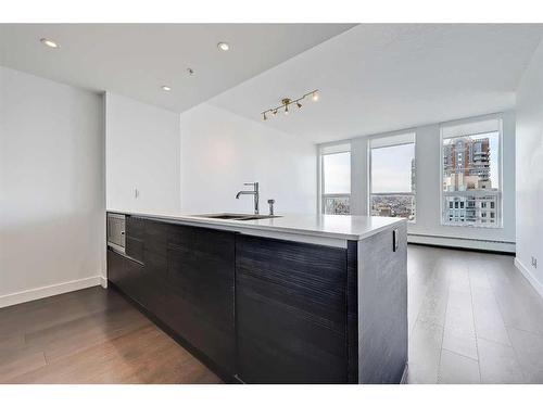 1708-1501 6 Street Sw, Calgary, AB - Indoor Photo Showing Kitchen