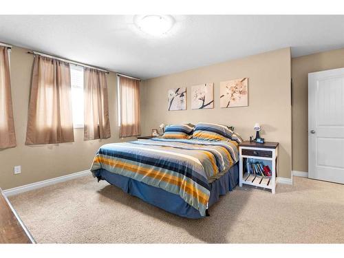 16 Viceroy Crescent, Olds, AB - Indoor Photo Showing Bedroom