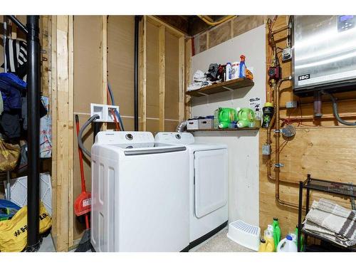 16 Viceroy Crescent, Olds, AB - Indoor Photo Showing Laundry Room