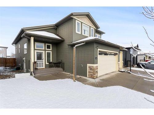 16 Viceroy Crescent, Olds, AB - Outdoor