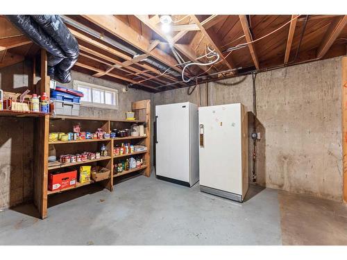 2035 33 Street Se, Calgary, AB - Indoor Photo Showing Basement