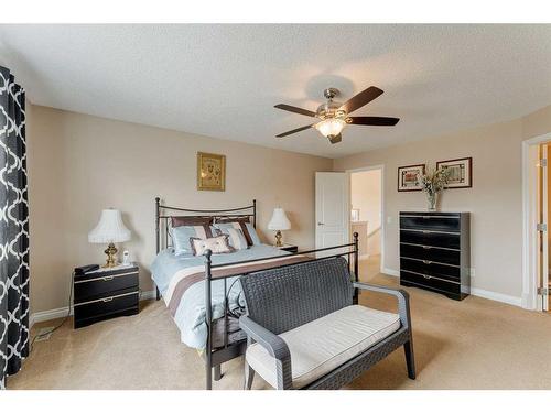 117 Springmere Grove, Chestermere, AB - Indoor Photo Showing Bedroom