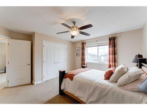 117 Springmere Grove, Chestermere, AB - Indoor Photo Showing Bedroom