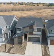 494 Rochester Terrace NW Calgary, AB T2C 0J9