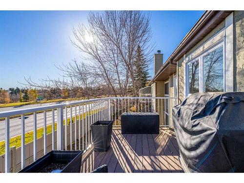 68 Coach Side Terrace Sw, Calgary, AB - Outdoor With Exterior