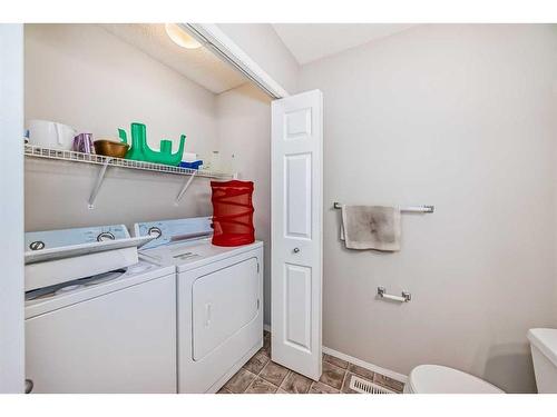 316 Panora Close Nw, Calgary, AB - Indoor