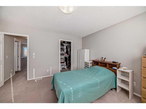 316 Panora Close Nw, Calgary, AB - Indoor Photo Showing Bedroom