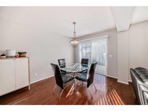 316 Panora Close Nw, Calgary, AB - Indoor Photo Showing Dining Room