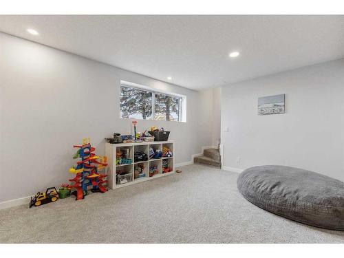 636 West Chestermere Drive, Chestermere, AB - Indoor