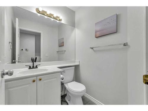 319 Sierra Nevada Place Sw, Calgary, AB - Indoor Photo Showing Bathroom