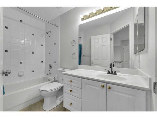 319 Sierra Nevada Place Sw, Calgary, AB - Indoor Photo Showing Bathroom