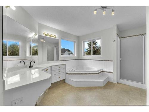 319 Sierra Nevada Place Sw, Calgary, AB - Indoor Photo Showing Bathroom