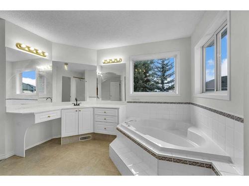 319 Sierra Nevada Place Sw, Calgary, AB - Indoor Photo Showing Bathroom