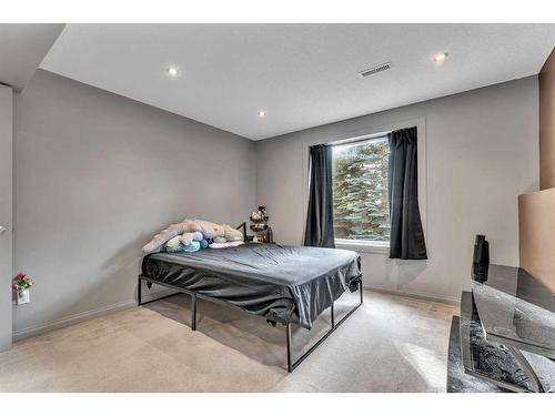 319 Sierra Nevada Place Sw, Calgary, AB - Indoor Photo Showing Bedroom