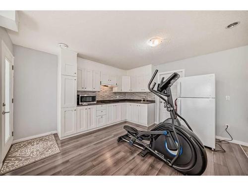 34 Cityscape Bay Ne, Calgary, AB - Indoor Photo Showing Kitchen