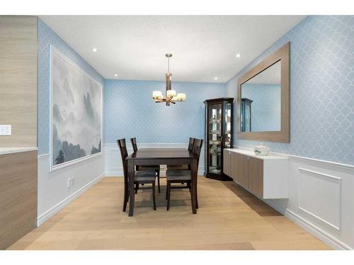 84 Woodmeadow Close Sw, Calgary, AB - Indoor Photo Showing Dining Room