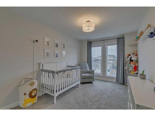 99 Legacy Glen Terrace Se, Calgary, AB - Indoor Photo Showing Bedroom