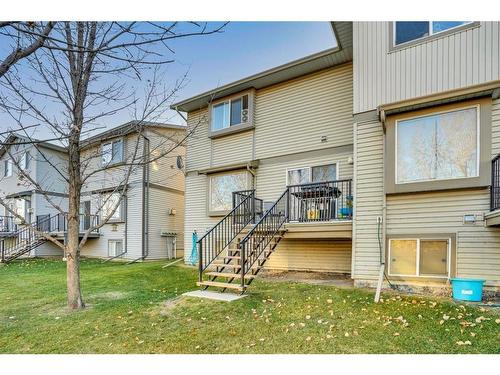 1105-720 Willowbrook Road Nw, Airdrie, AB - Outdoor