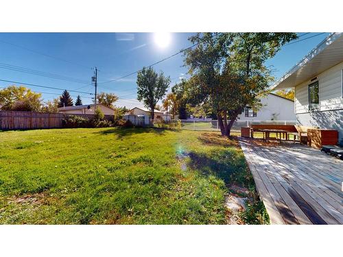 2313 22 Street, Nanton, AB - Outdoor