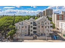 203-8108 109 Street NW Edmonton, AB T6G 2V7