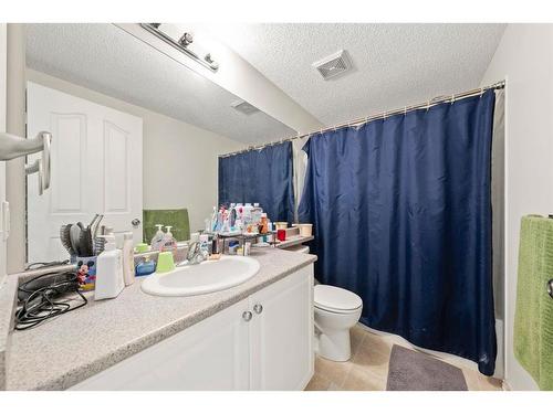 2112-2280 68 Street Ne, Calgary, AB - Indoor Photo Showing Bathroom