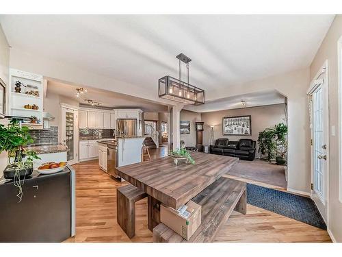 15510 Mckenzie Lake Way Se, Calgary, AB - Indoor